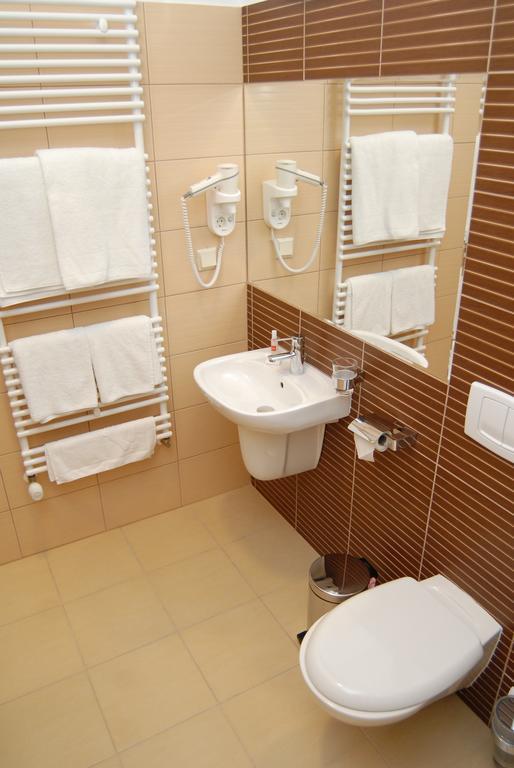 מיקולוב Hotel Pik חדר תמונה